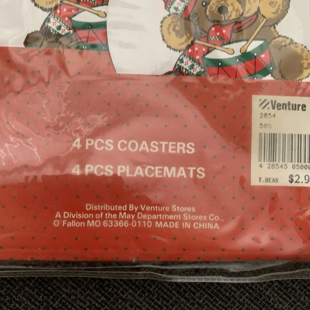 New Vintage Venture Christmas Teddy Bear Placemats‎ Coasters 8 Pc Vinyl